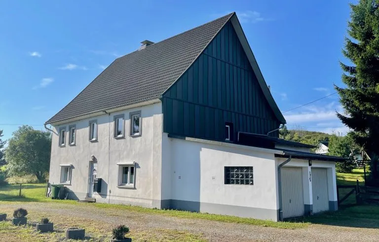 Immobilienangebot - Gummersbach - Alle - Renoviertes, geräumiges Bauernhaus mit großem Grundstück!
