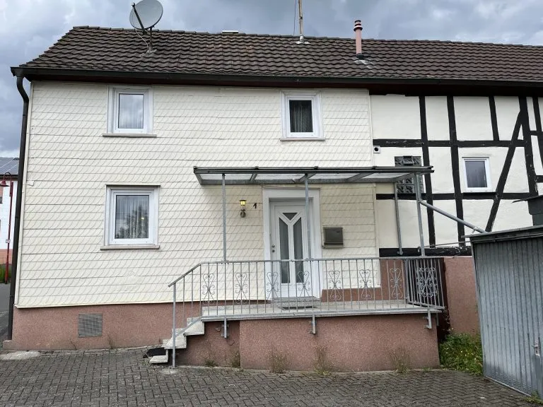 Immobilienangebot - Hamm VG - Alle - Solides Einfamilienhaus mit Gestaltungsspielraum in ruhiger Ortsrandlage!
