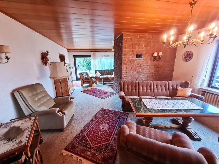 Immobilienangebot - Sinzig - Alle - Sehr gepflegtes Architektenhaus (ELW möglich) in bevorzugter Wohnlage von Sinzig!