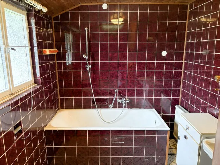 Immobilienangebot - Bruchertseifen - Alle - Gemütliches Zuhause mit Scheune, Garagen und idyllischem Garten!