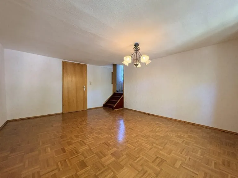 Immobilienangebot - Wissen - Alle - ***PREISREDUZIERUNG***
Historisches Ein-/Zweifamilienhaus in Zentrumslage von Wissen!