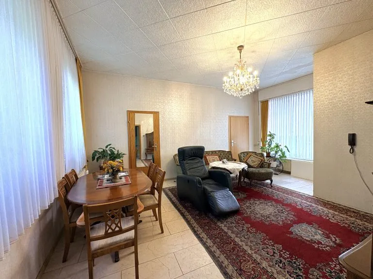 Immobilienangebot - Wissen - Alle - ***PREISREDUZIERUNG***
Historisches Ein-/Zweifamilienhaus in Zentrumslage von Wissen!