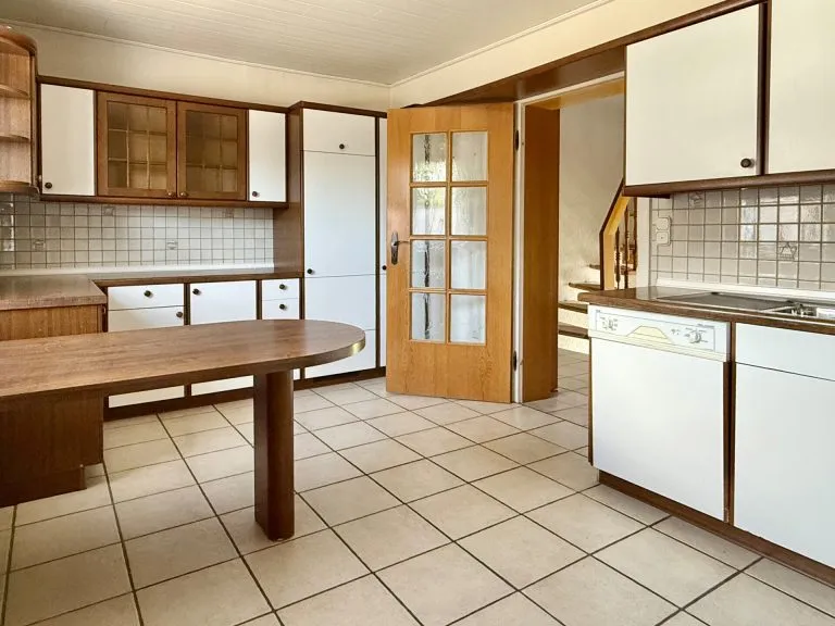 Immobilienangebot - Zinhain - Alle - Traumhafter Ausblick, stadtnahe Lage: Einfamilienhaus für Paare & Kleinfamilien!