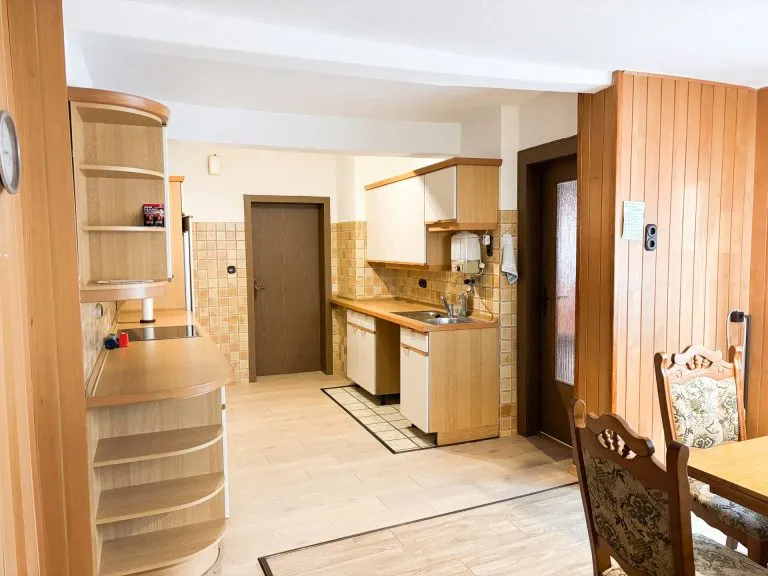Immobilienangebot - Hamm/Sieg - Alle - ***RESERVIERT*** Renovierungsbedürftiges, denkmalgeschütztes Zweifamilienhaus mit Garten im Zentrum von Hamm!