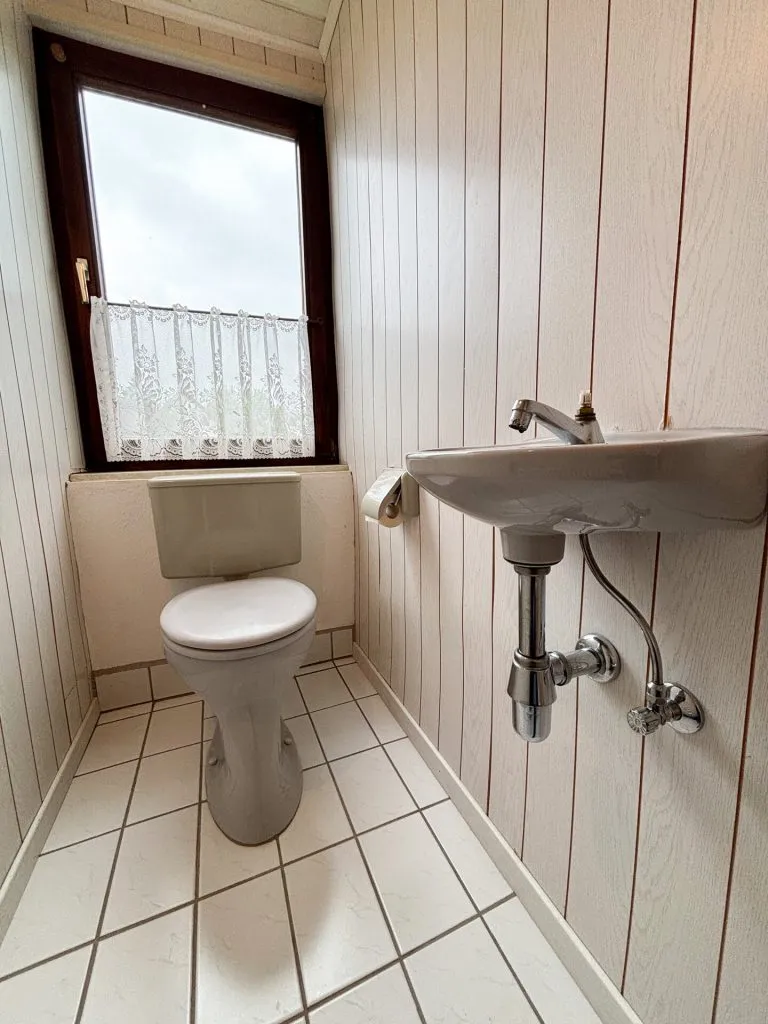 Immobilienangebot - Hamm/Sieg - Alle - ***RESERVIERT*** Renovierungsbedürftiges, denkmalgeschütztes Zweifamilienhaus mit Garten im Zentrum von Hamm!