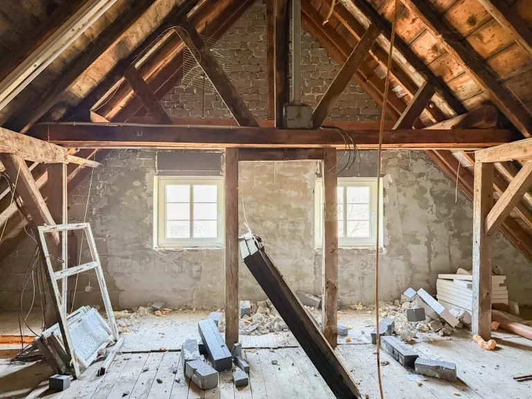 Immobilienangebot - Giesenhausen - Alle - Attraktives Handwerkerobjekt: MFH-Optionen, Ausbau- und Renditepotenzial!