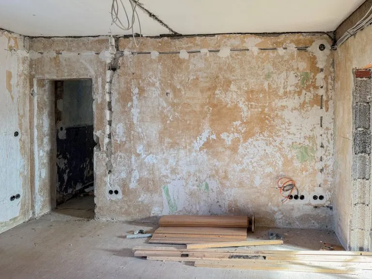 Immobilienangebot - Giesenhausen - Alle - Attraktives Handwerkerobjekt: MFH-Optionen, Ausbau- und Renditepotenzial!