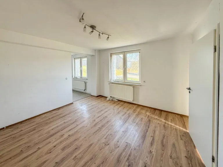 Immobilienangebot - Giesenhausen - Alle - Attraktives Handwerkerobjekt: MFH-Optionen, Ausbau- und Renditepotenzial!