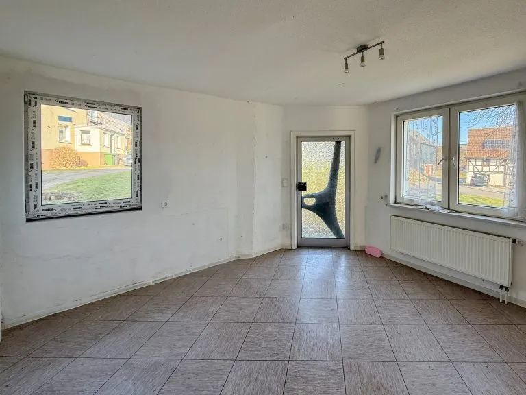 Immobilienangebot - Giesenhausen - Alle - Attraktives Handwerkerobjekt: MFH-Optionen, Ausbau- und Renditepotenzial!