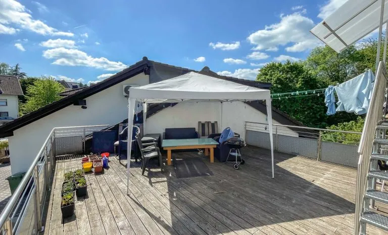 Immobilienangebot - Hennef - Alle - **RESERVIERT** Zukunftssicheres Zweifamilienhaus (B) mit PV-Anlage & vielseitiger Nutzfläche im Souterrain!