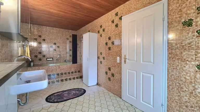 Immobilienangebot - Hennef - Alle - **RESERVIERT** Zukunftssicheres Zweifamilienhaus (B) mit PV-Anlage & vielseitiger Nutzfläche im Souterrain!
