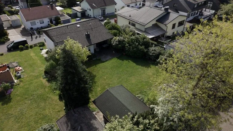 Immobilienangebot - Rennerod - Alle - Charmantes Einfamilienhaus mit einem großen&gepflegten Garten!