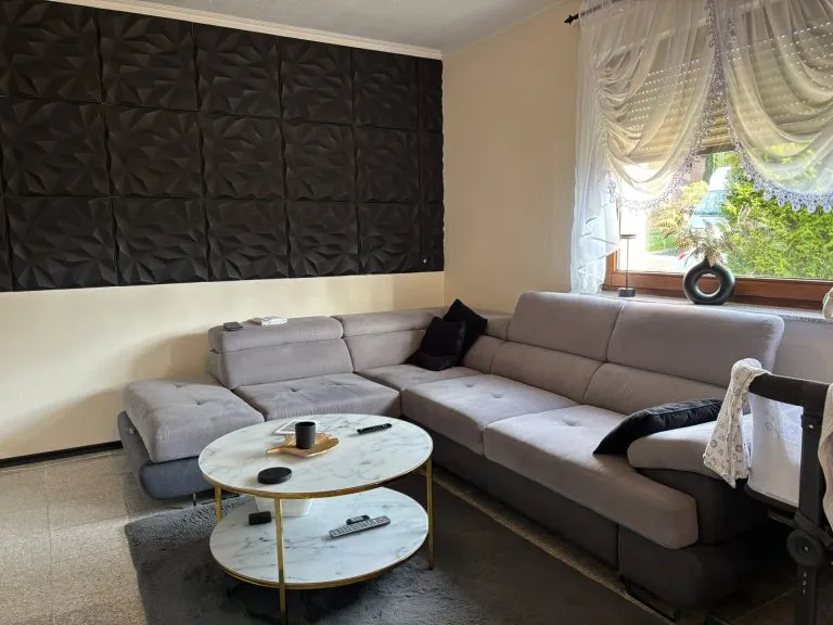 Immobilienangebot - Wissen VG - Alle - Charmantes Einfamilienhaus mit Garten und Stellplätzen nahe Wissen!