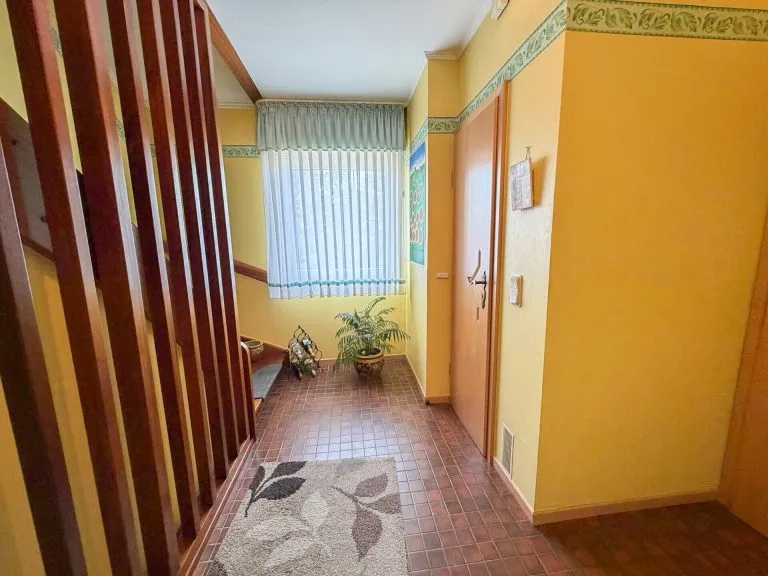 Immobilienangebot - Wissen - Alle - *RESERVIERT*Gepflegtes Ein-/Zweifamilienhaus mit Garten in zentraler Lage von Wissen!