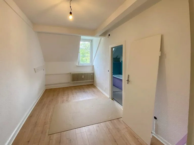 Immobilienangebot - Morsbach - Alle - Wohnen zur Miete in einer Burg?
4-Zimmer Wohnung in der Burg Volperhausen!