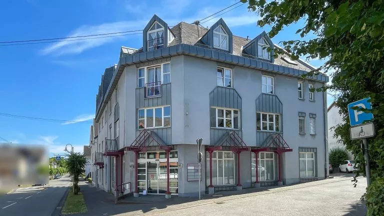 Immobilienangebot - Rengsdorf - Alle - Repräsentative Büroetage in zentraler Lage von Rengsdorf zu vermieten!
