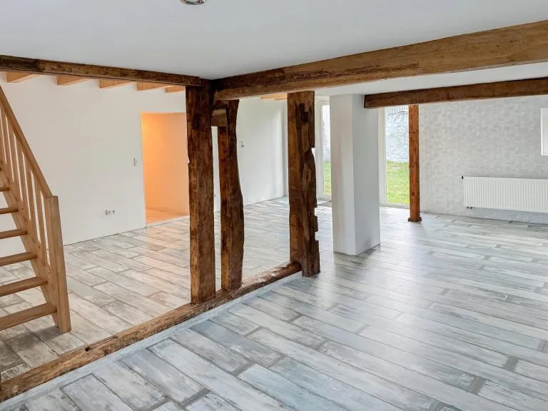 Immobilienangebot - Marzhausen - Alle - Stilvoll renoviert: Großes Bauernhaus mit 2 Pferdeboxen und Ausbaupotenzial für Wohnen & Arbeiten