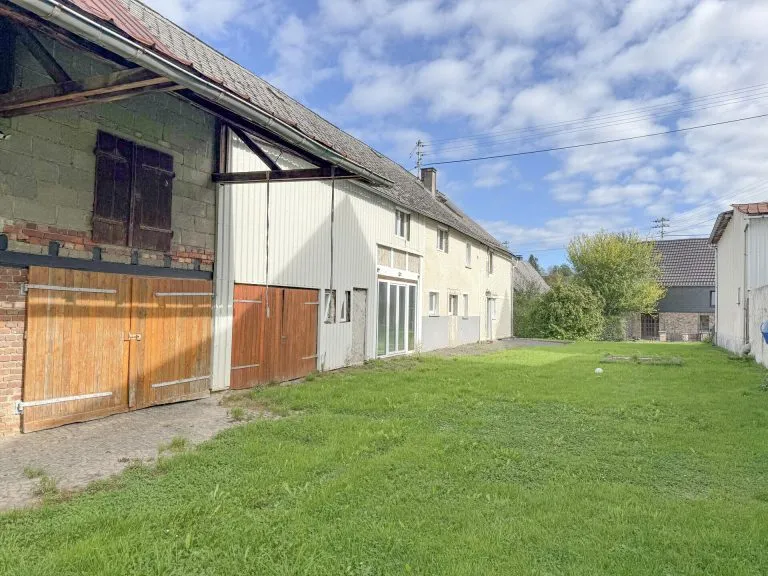 Immobilienangebot - Marzhausen - Alle - Stilvoll renoviert: Großes Bauernhaus mit 2 Pferdeboxen und Ausbaupotenzial für Wohnen & Arbeiten