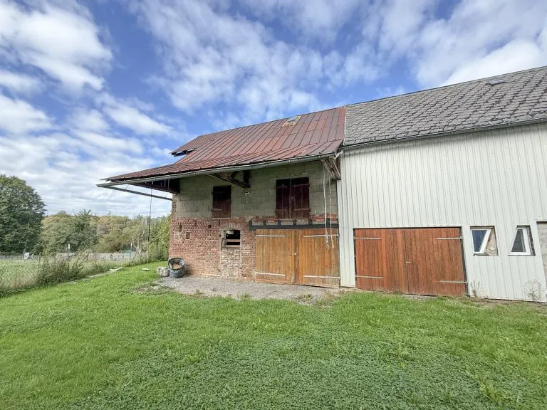 Immobilienangebot - Marzhausen - Alle - Stilvoll renoviert: Großes Bauernhaus mit 2 Pferdeboxen und Ausbaupotenzial für Wohnen & Arbeiten