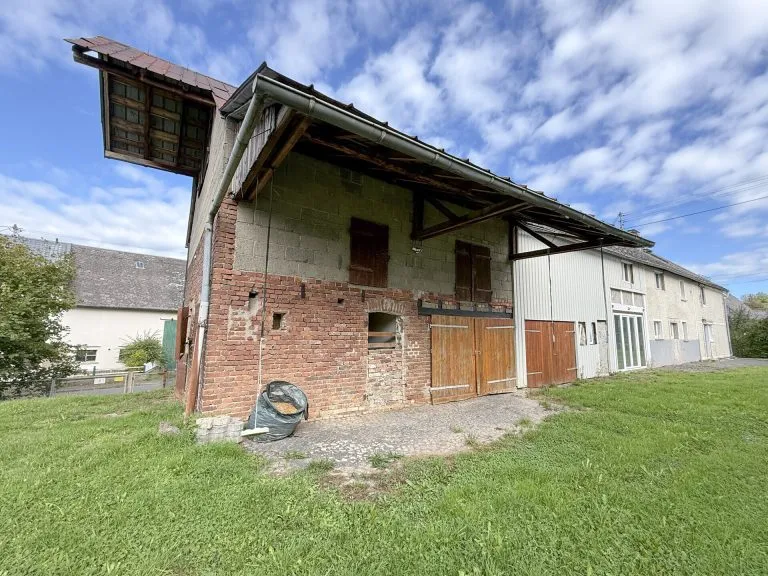 Immobilienangebot - Marzhausen - Alle - Stilvoll renoviert: Großes Bauernhaus mit 2 Pferdeboxen und Ausbaupotenzial für Wohnen & Arbeiten