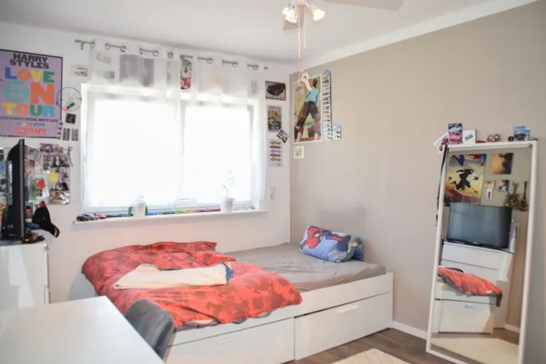 Immobilienangebot - Deesen - Alle - *RESERVIERT* Ruhig wohnen, nachhaltig leben – 150 m² Bungalow mit PV & Wärmepumpe!