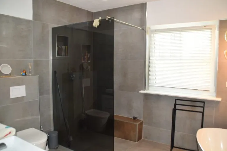 Immobilienangebot - Deesen - Alle - *RESERVIERT* Ruhig wohnen, nachhaltig leben – 150 m² Bungalow mit PV & Wärmepumpe!