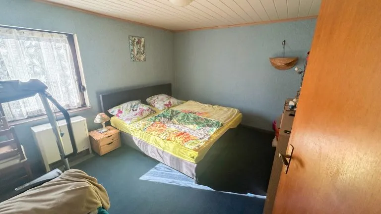 Immobilienangebot - Nauort - Alle - *RESERVIERT* Viel Raum für Ideen – Haus mit ca. 115 m² Wohnfläche und großer Scheune in Nauort!