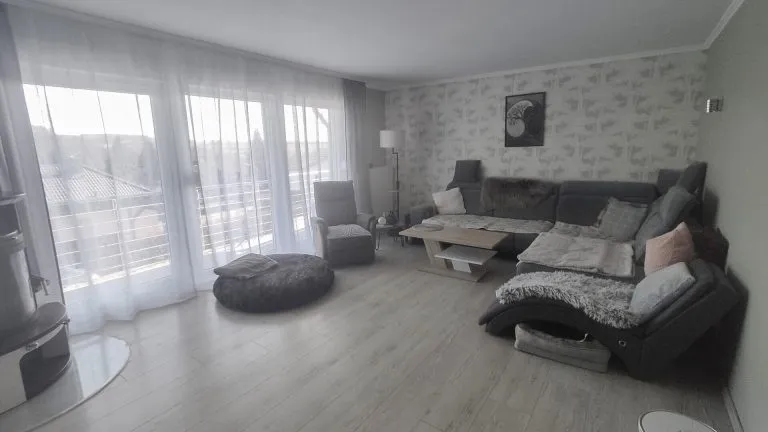 Immobilienangebot - Freilingen - Alle - *RESERVIERT* Ruhig gelegenes Einfamilienhaus mit Einliegerwohnung und großem Grundstück in Freilingen!