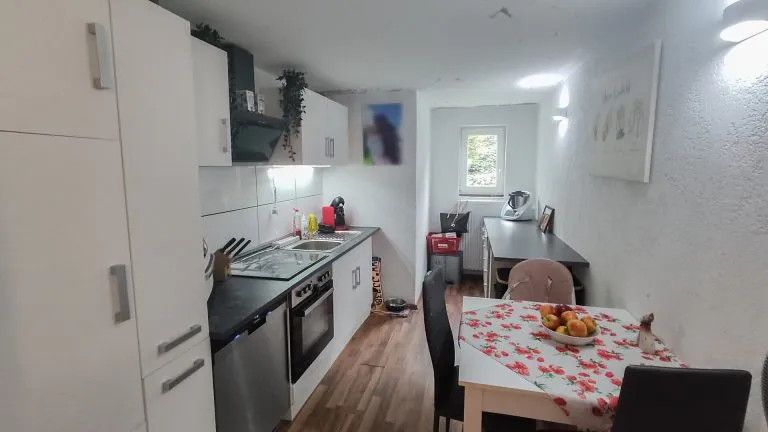 Immobilienangebot - Brandscheid - Alle - Gepflegtes Einfamilienhaus mit Einliegerwohnung in ruhiger Lage von Brandscheid – Baujahr 1998