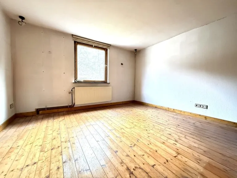 Immobilienangebot - Daaden VG - Alle - Einfamilienhaus zum Verwirklichen in familienfreundlicher Umgebung!