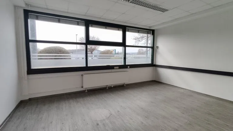Immobilienangebot - Montabaur - Alle - Gewerbehalle (788 m²) in Top-Lage von Montabaur – optimal für Produktion, Lager & Logistik