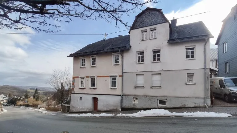 Immobilienangebot - Westerburg - Alle - Charmante Doppelhaushälfte in Westerburg – ruhig gelegen und dennoch zentral