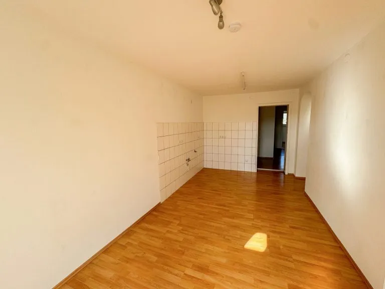 Immobilienangebot - Zehnhausen bei Rennerod - Alle - Renoviertes Ein-/Zweifamilienhaus mit Charakter nahe Rennerod!
