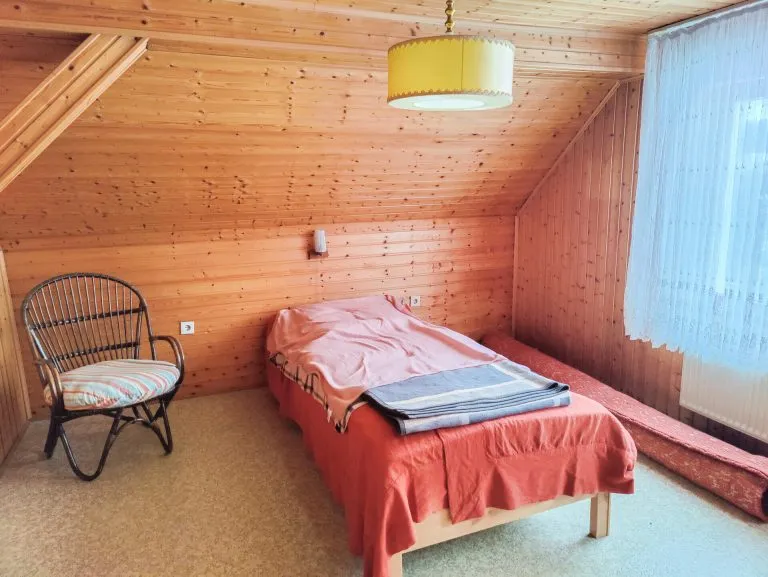 Immobilienangebot - Altenkirchen VG - Alle - ***Reduziert***Ein-/Zweifamilienhaus mit großem Grundstück in idyllischer Ortsrandlage zwischen Altenkirchen und Hamm/Sieg!