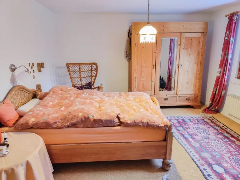 Immobilienangebot - Altenkirchen VG - Alle - ***Reduziert***Ein-/Zweifamilienhaus mit großem Grundstück in idyllischer Ortsrandlage zwischen Altenkirchen und Hamm/Sieg!