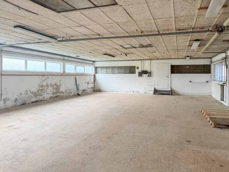 Immobilienangebot - Sörth - Alle - Gewerbefläche mit 160 m² Lager/Produktion und 35 m² Büro!