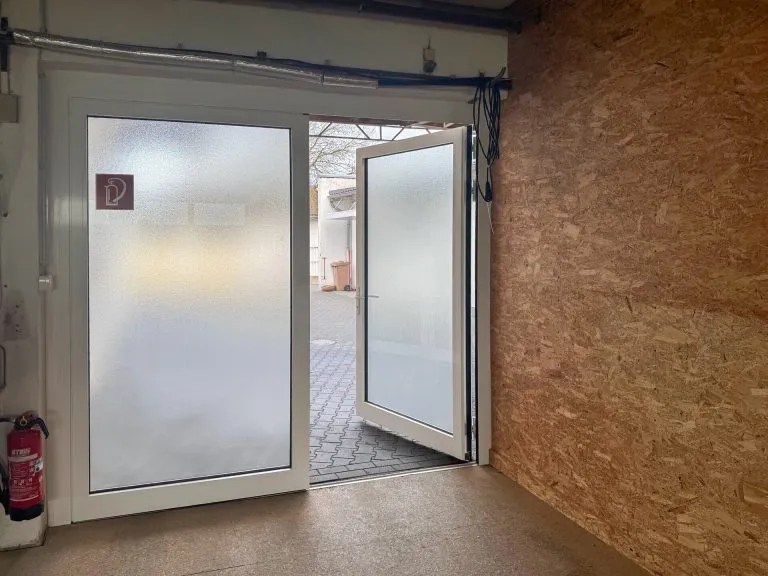 Immobilienangebot - Sörth - Alle - Gewerbefläche mit 160 m² Lager/Produktion und 35 m² Büro!