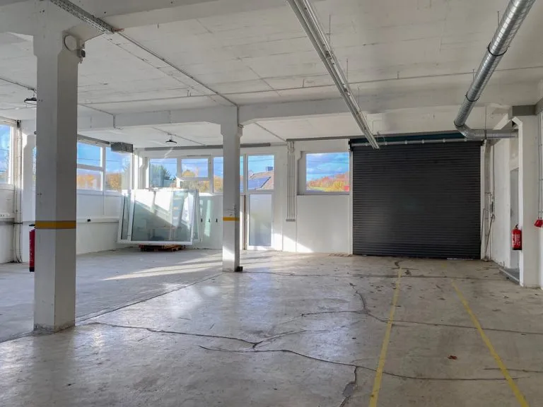 Immobilienangebot - Sörth - Alle - Großzügige Gewerbehalle mit 323 m² Nutzfläche, Büro und Sanitärbereich!