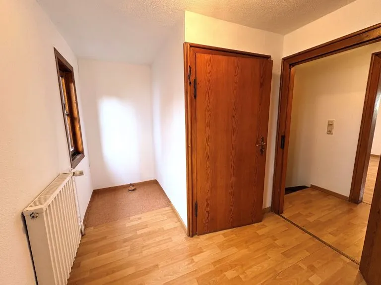 Immobilienangebot - Wissen - Alle - Ankommen und wohlfühlen: Gemütliches Einfamilienhaus in zentraler Lage von Wissen!