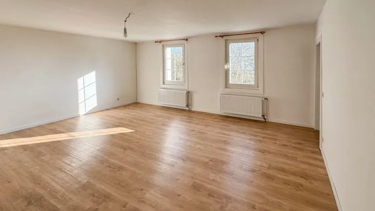 Immobilienangebot - Katzenelnbogen - Alle - Wohnen auf einem Hofgut in Alleinlage mit Panorama!