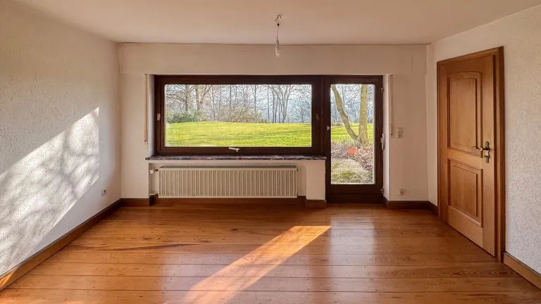 Immobilienangebot - Katzenelnbogen - Alle - Wohnen auf einem Hofgut in Alleinlage mit Panorama!