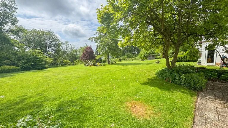 Immobilienangebot - Katzenelnbogen - Alle - Wohnen auf einem Hofgut in Alleinlage mit Panorama!