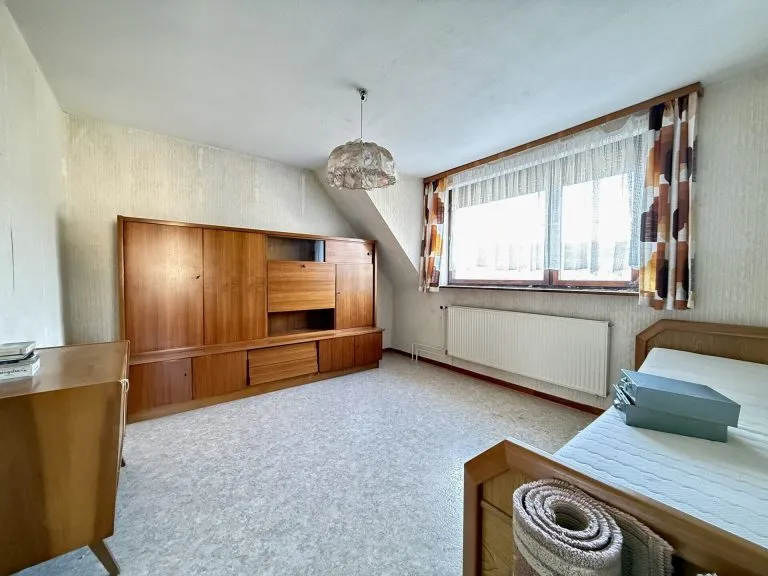 Immobilienangebot - Scheuerfeld - Alle - Ihr Projekt fürs Eigenheim – Doppelhaushälfte mit viel Potenzial!