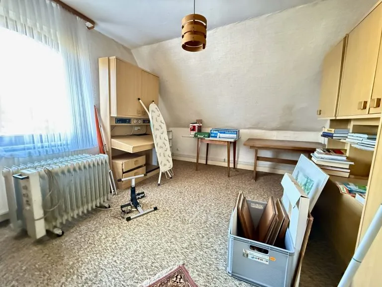 Immobilienangebot - Scheuerfeld - Alle - Ihr Projekt fürs Eigenheim – Doppelhaushälfte mit viel Potenzial!
