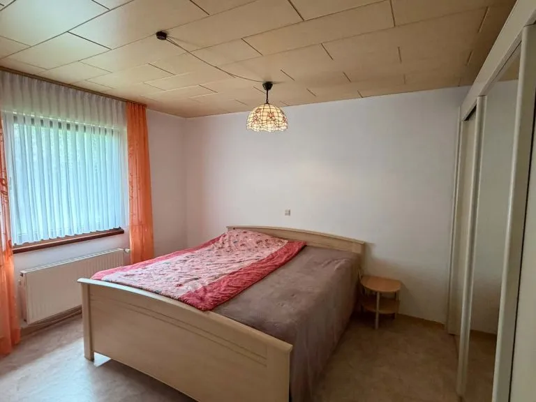 Immobilienangebot - Breitscheidt - Alle - Barrierearmes Wohnen auf einer Ebene: Gepflegter Bungalow mit schönem Grundstück nahe Hamm.