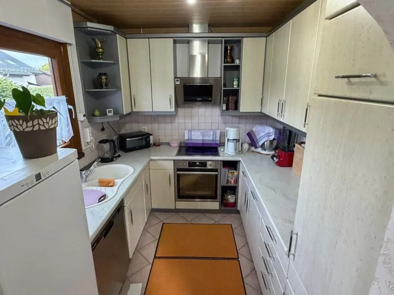 Immobilienangebot - Breitscheidt - Alle - Barrierearmes Wohnen auf einer Ebene: Gepflegter Bungalow mit schönem Grundstück nahe Hamm.