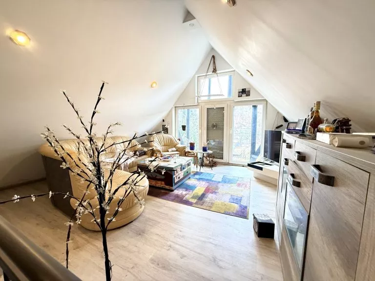 Immobilienangebot - Neunkirchen - Alle - Wohnen mit Charakter: Gepflegtes Fachwerkhaus mit Scheune und Terrasse!