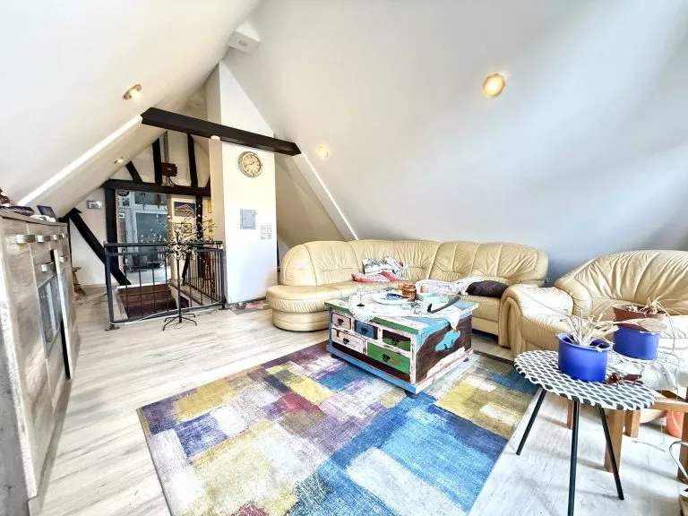 Immobilienangebot - Neunkirchen - Alle - Wohnen mit Charakter: Gepflegtes Fachwerkhaus mit Scheune und Terrasse!