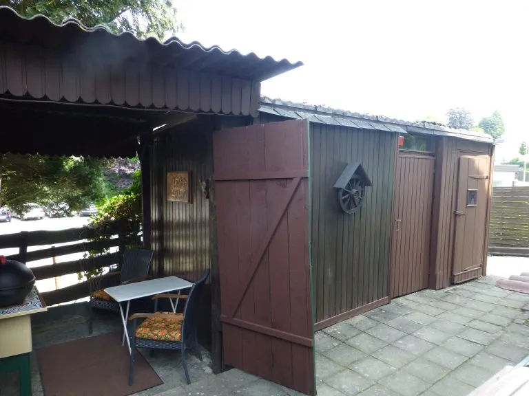 Immobilienangebot - Hamm/Sieg - Alle - Sanierungsbedürftiges Fachwerkhaus mit Stellplatz und reichlich Gestaltungspotenzial – ideal für den Handwerker!