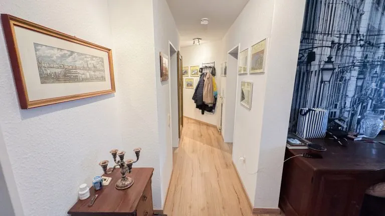 Immobilienangebot - Hadamar / Niederhadamar - Alle - Kapitalanlage oder Eigennutzung - Schicke Eigentumswohnung mit Balkon in ruhiger Lage bei Limburg!